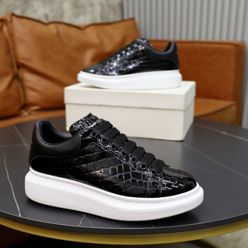 Alexander Mcqueen Casual Shoes